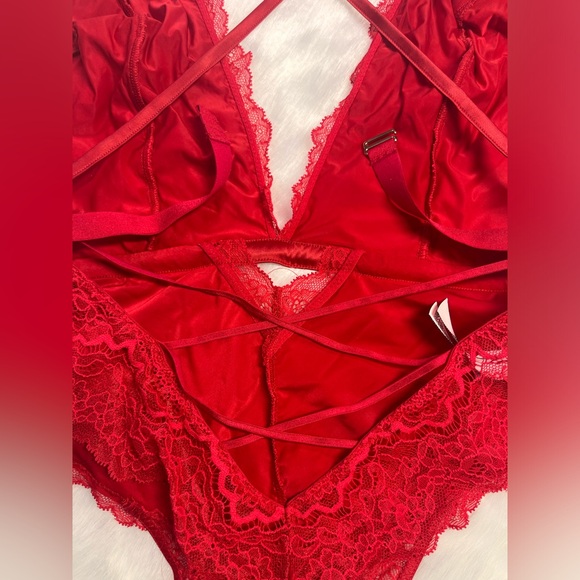 Victoria Secret Lingerie - Picture 8 of 13